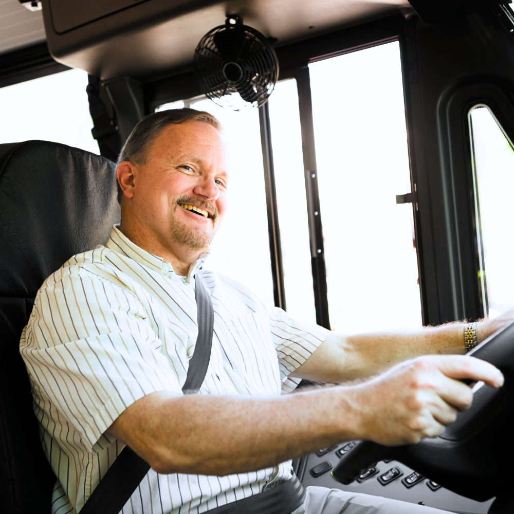 Kierowca autobusu z aktualnymi psychotestami.